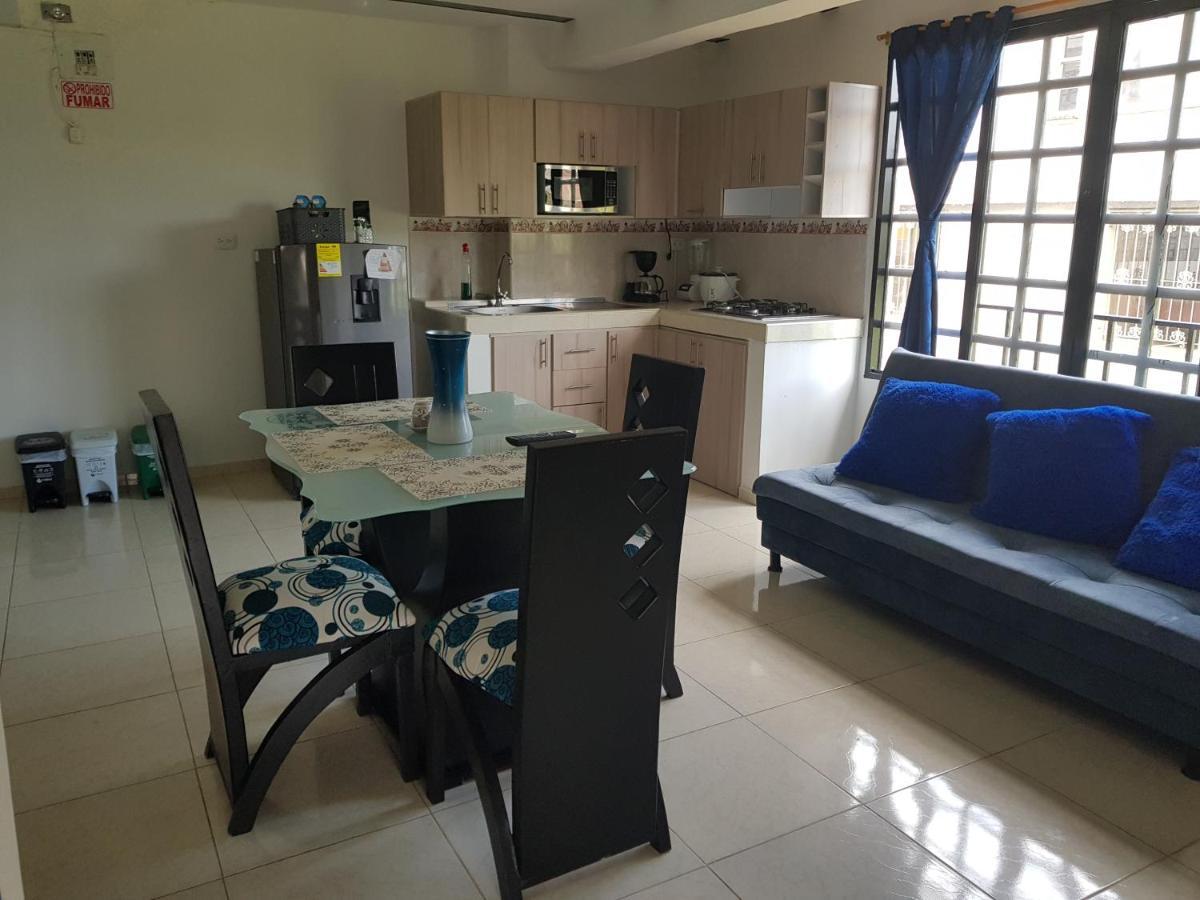 Apartamentos Williams Santa Rosa de Cabal Bagian luar foto