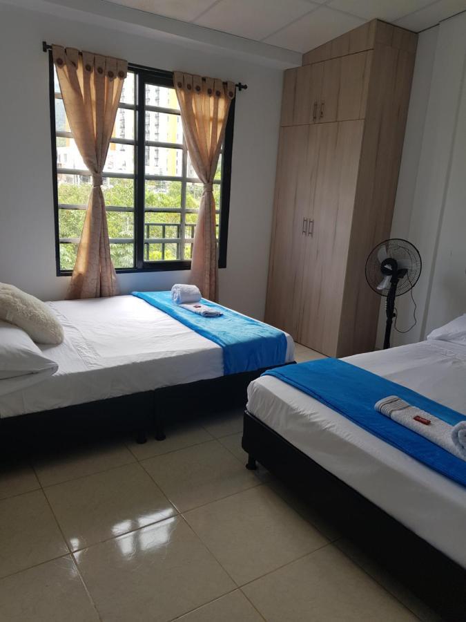 Apartamentos Williams Santa Rosa de Cabal Bagian luar foto